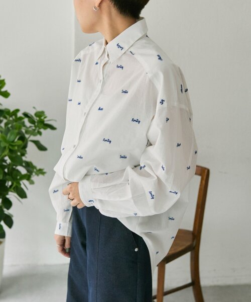 ear PAPILLONNER（イアパピヨネ）の「ロゴ刺繍シャツ【SUM1 STYLE】（シャツ/ブラウス・レディース・ホワイト・FREE）」の16枚目の写真