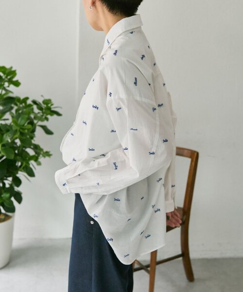 ear PAPILLONNER（イアパピヨネ）の「ロゴ刺繍シャツ【SUM1 STYLE】（シャツ/ブラウス・レディース・ホワイト・FREE）」の15枚目の写真