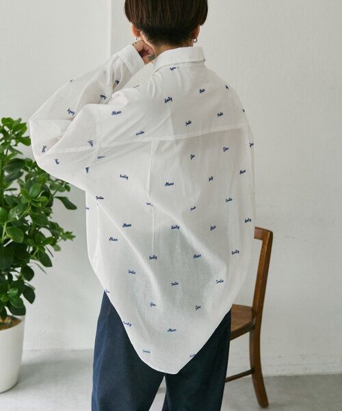 ear PAPILLONNER（イアパピヨネ）の「ロゴ刺繍シャツ【SUM1 STYLE】（シャツ/ブラウス・レディース・ホワイト・FREE）」の14枚目の写真