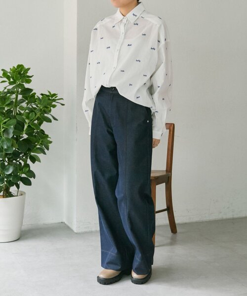 ear PAPILLONNER（イアパピヨネ）の「ロゴ刺繍シャツ【SUM1 STYLE】（シャツ/ブラウス・レディース・ホワイト・FREE）」の12枚目の写真