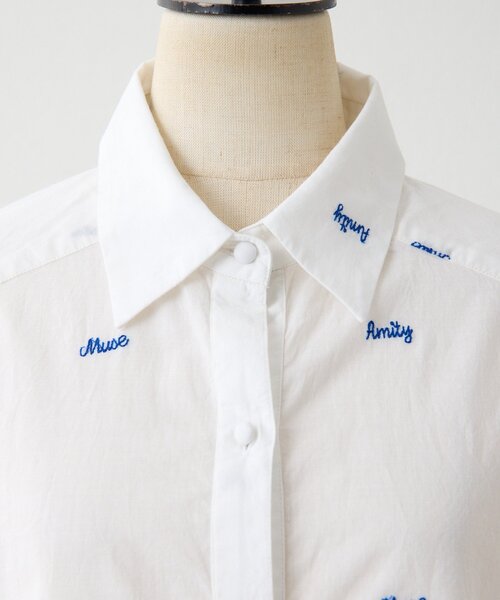 ear PAPILLONNER（イアパピヨネ）の「ロゴ刺繍シャツ【SUM1 STYLE】（シャツ/ブラウス・レディース・ホワイト・FREE）」の5枚目の写真