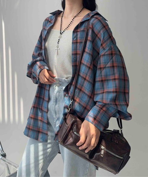 AS KNOW AS plus（アズノゥアズプラス）の「○マルチWAY ビッグシルエットシャツ【UNISEX ITEM】（シャツ/ブラウス・レディース・ブラック系/ピンク系/ブルー系/ブルー系1/グリーン系1/ベージュ系1/ブラック系1・FREE）」の6枚目の写真