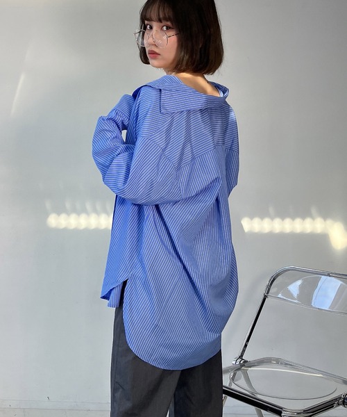 AS KNOW AS plus（アズノゥアズプラス）の「○アジャスター付き マルチWAY ビッグサイズシャツ(ビスチェ風アレンジ可能）【UNISEX ITEM】（シャツ/ブラウス・レディース・ブラック系/ピンク系/ブルー系・FREE）」の8枚目の写真