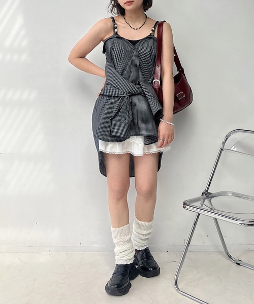 AS KNOW AS plus（アズノゥアズプラス）の「○アジャスター付き マルチWAY ビッグサイズシャツ(ビスチェ風アレンジ可能）【UNISEX ITEM】（シャツ/ブラウス・レディース・ブラック系/ピンク系/ブルー系・FREE）」の6枚目の写真