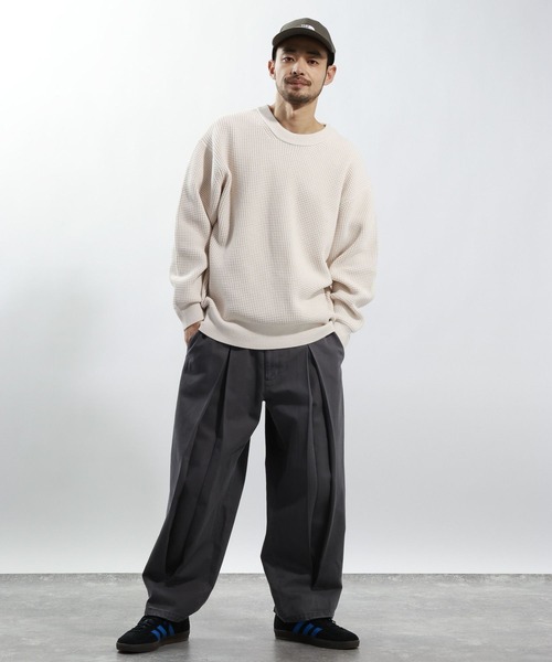 BAYFLOW(ベイフロー)の「TIDYニットプルオーバー(ニット/セーター・メンズ・チャコール/アイボリー/ピンク・LARGE/MEDIUM)」の13枚目の写真