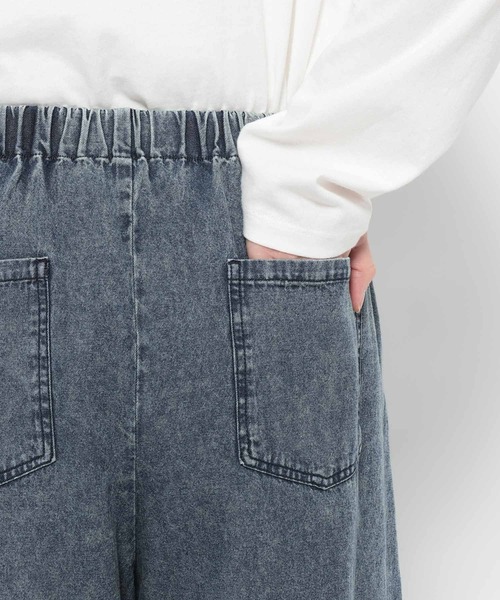LEPSIM(レプシィム)の「イージーコクーンデニムパンツ 661665(デニムパンツ・レディース・ライトブルー/インディゴブルー・FREE/TALL)」の12枚目の写真