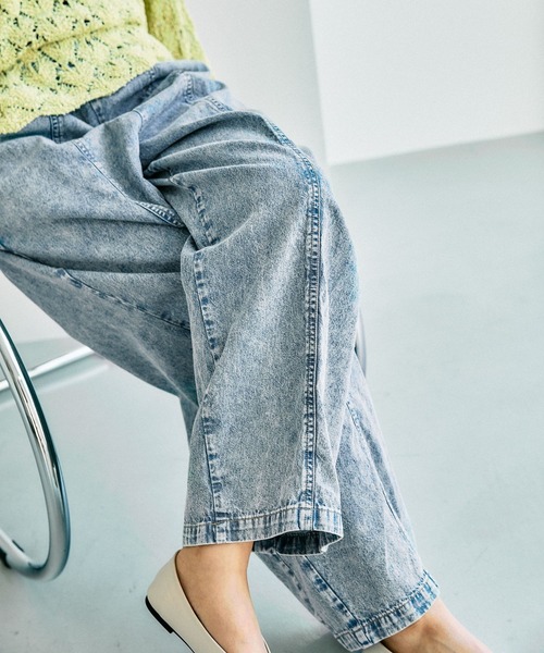 LEPSIM（レプシィム）の「イージーコクーンデニムパンツ　661665（デニムパンツ・レディース・ライトブルー/インディゴブルー/ブルー/ブラック・FREE/TALL）」の22枚目の写真