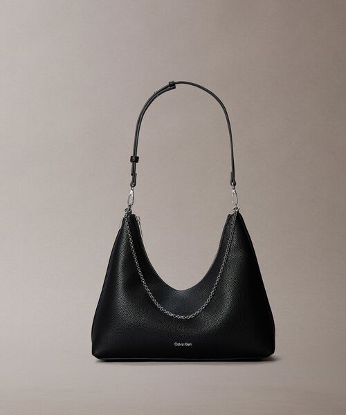 Calvin Klein（カルバン・クライン）の「クロスボディバッグ - エンブレムショルダーバッグ（ボディバッグ/ウエストポーチ・レディース・ブラック・FREE）」の6枚目の写真
