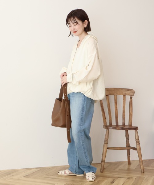 AMERICAN HOLIC（アメリカンホリック）の「【接触冷感】フーディーシアーブルゾン（ブルゾン・レディース・アイボリー/ダークネイビー・L/M）」の8枚目の写真