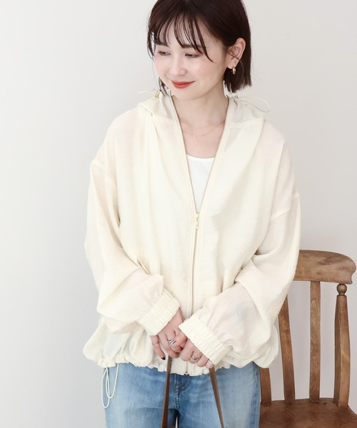 AMERICAN HOLIC（アメリカンホリック）の「【接触冷感】フーディーシアーブルゾン（ブルゾン・レディース・アイボリー/ダークネイビー・L/M）」の13枚目の写真