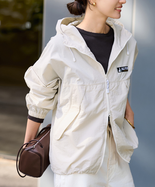 FRAMeWORK(フレームワーク)の「≪追加≫ALTUS/アルタス 別注W ZIPマウンテンパーカー 2(マウンテンパーカー・レディース・スミクロ/ウッド/ホワイト・FREE)」の22枚目の写真