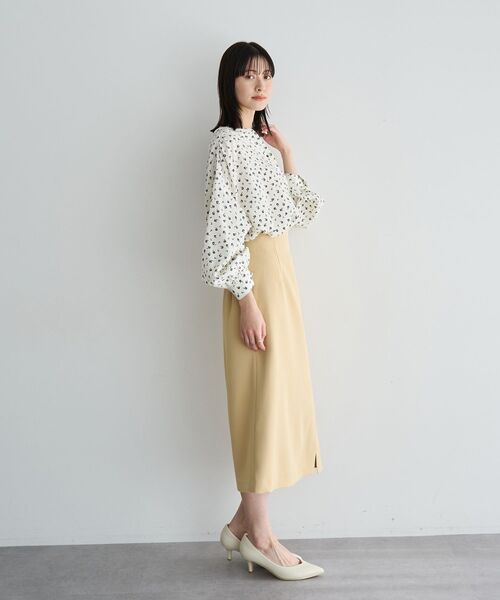 YECCA VECCA(イェッカヴェッカ)の「2wayボリューム袖花柄ブラウス(シャツ/ブラウス・レディース・ブラック/オフホワイト・FREE)」の4枚目の写真