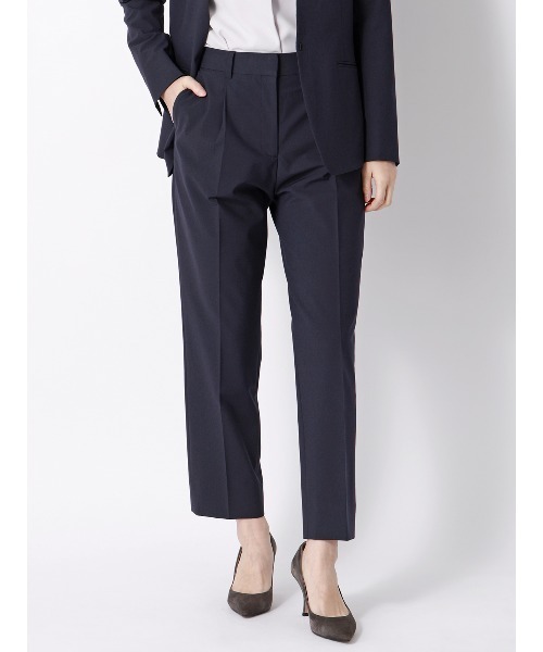 SUIT SQUARE(スーツスクエア)の「タックテーパードパンツ ウォッシャブル ストレッチ UVカット TRトロピカル 無地(スラックス・レディース・カーキ/ネイビー・40(11号)/38(9号)/36(7号))」の2枚目の写真