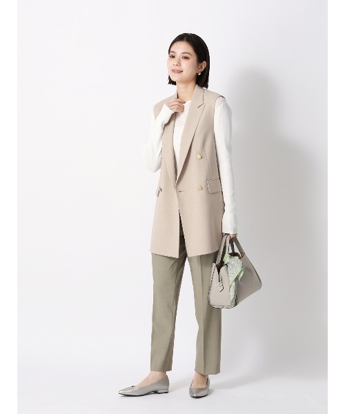 SUIT SQUARE(スーツスクエア)の「タックテーパードパンツ ウォッシャブル ストレッチ UVカット TRトロピカル 無地(スラックス・レディース・カーキ/ネイビー・40(11号)/38(9号)/36(7号))」の12枚目の写真