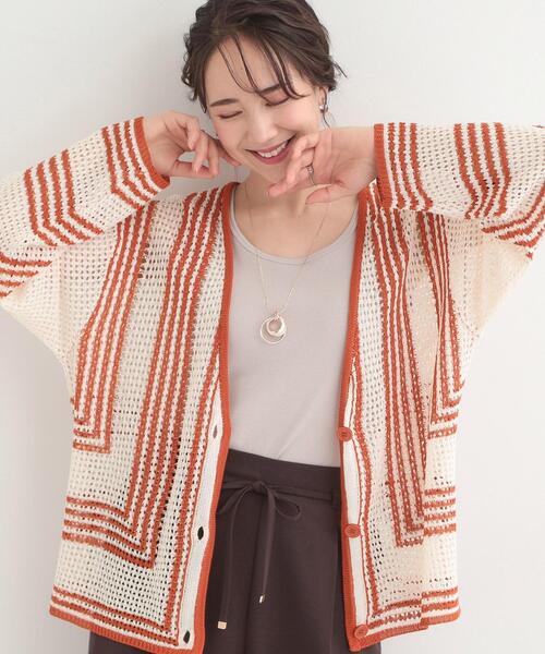 SHOO・LA・RUE（シューラルー）の「大人カジュアルなコーデに 配色クロシェ編み風カーディガン（カーディガン/ボレロ・レディース・オレンジ系その他5/アイボリー系4/ブラック系4・01/03/02/04）」の3枚目の写真