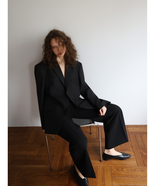 NOWNS(ナウンス)の「Gia | Wool jacket(テーラードジャケット・レディース・ブラック・FREE)」の4枚目の写真