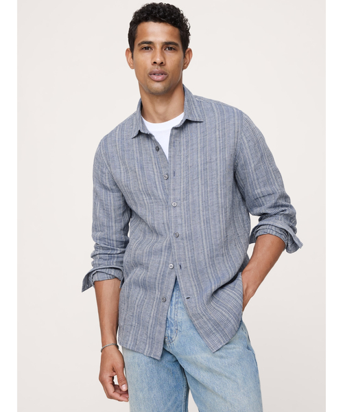 Banana Republic(バナナリパブリック)の「スタンダードフィット テクスチャード リネンコットン シャツ(シャツ/ブラウス・メンズ・ネイビー/ブラウン系その他/ブルー・M/S/L/XL)」の3枚目の写真