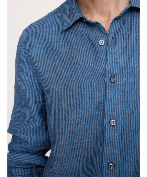 Banana Republic(バナナリパブリック)の「スタンダードフィット テクスチャード リネンコットン シャツ(シャツ/ブラウス・メンズ・ネイビー/ブラウン系その他/ブルー・M/S/L/XL)」の7枚目の写真