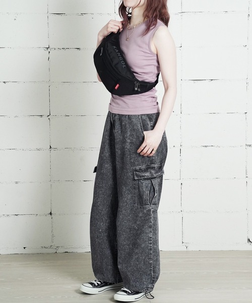 KANGOL(カンゴール)の「"06"≪KANGOL≫1ポケット ブランドロゴマーク ウエストバッグ(ボディバッグ/ウエストポーチ・メンズ・ブラック×ホワイト/ブラック×グレー・ONE SIZE)」の7枚目の写真