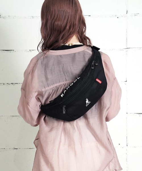 KANGOL(カンゴール)の「"06"≪KANGOL≫1ポケット ブランドロゴマーク ウエストバッグ(ボディバッグ/ウエストポーチ・メンズ・ブラック×ホワイト/ブラック×グレー・ONE SIZE)」の12枚目の写真