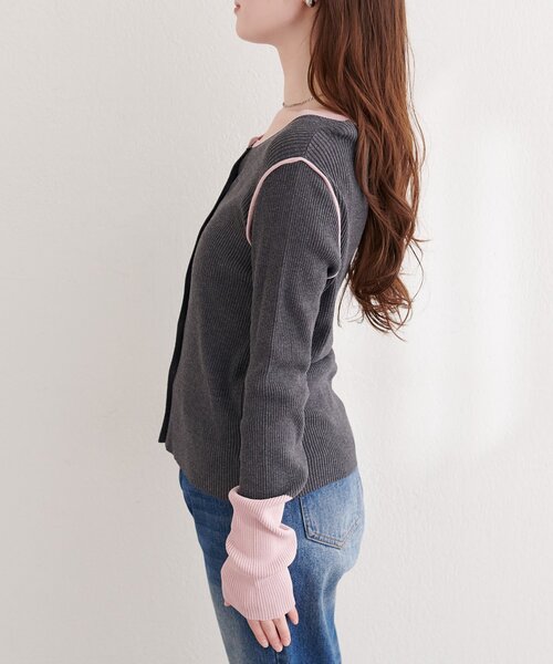 natural couture(ナチュラルクチュール)の「バイカラーリブニットカーデ(カーディガン/ボレロ・レディース・サックスブルー/ライトベージュ/ピンク/チャコールグレー・FREE)」の10枚目の写真