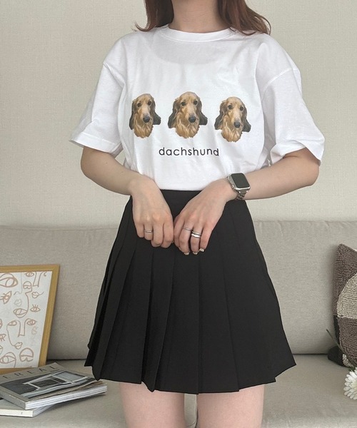 etta(エタ)の「ドッグデザインプリント半袖Tシャツ(Tシャツ/カットソー・レディース・A/C/D/E/J/H/I/G/F・MEDIUM/LARGE)」の1枚目の写真