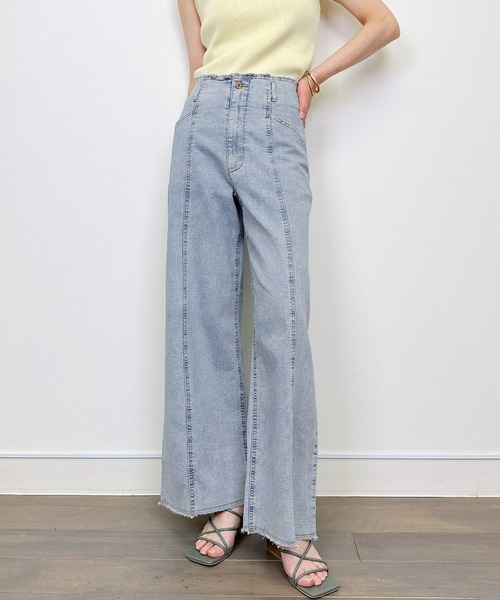 Lo-Fi（ローファイ）の「【WEB限定】9.5oz ハイウエストストレッチデニム（デニムパンツ・レディース・アイボリー/ライトブルー/ネイビー・M）」の2枚目の写真