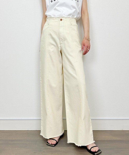 Lo-Fi（ローファイ）の「【WEB限定】9.5oz ハイウエストストレッチデニム（デニムパンツ・レディース・アイボリー/ライトブルー/ネイビー・M）」の4枚目の写真