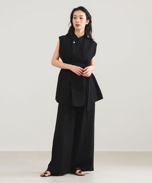 Demi-Luxe BEAMS（デミルクス ビームス）の「AK+1 / リネン ベルテッド ジレ（ベスト・レディース・ブラック/ベージュ・36/38）」の3枚目の写真