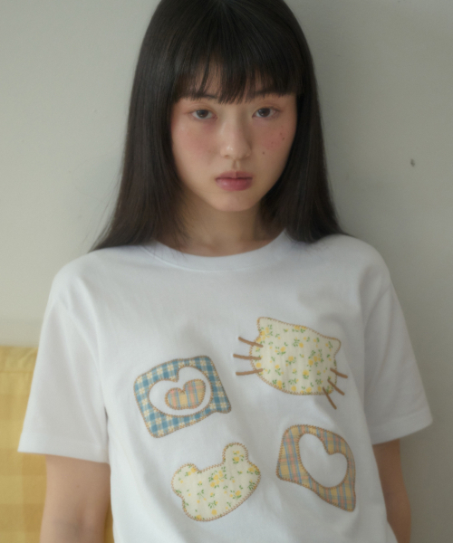 ambler(エムブラー)の「Meow Bear アプリケ刺繍半袖Tシャツ AS1309 (ホワイト)(Tシャツ/カットソー・レディース・その他・SMALL/MEDIUM/FREE)」の1枚目の写真