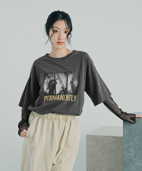 LEPSIM(レプシィム)の「袖レースレイヤード長袖T 645485(Tシャツ/カットソー・レディース・オフホワイト/チャコールグレー/ライトグレー/ベージュ/ホワイト/ブラック/グレー系その他/ブラウン/ピンク・FREE)」の1枚目の写真