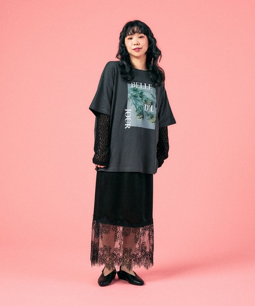 LEPSIM（レプシィム）の「袖レースレイヤード長袖T　645485（Tシャツ/カットソー・レディース・オフホワイト/チャコールグレー/ライトグレー・FREE）」の19枚目の写真