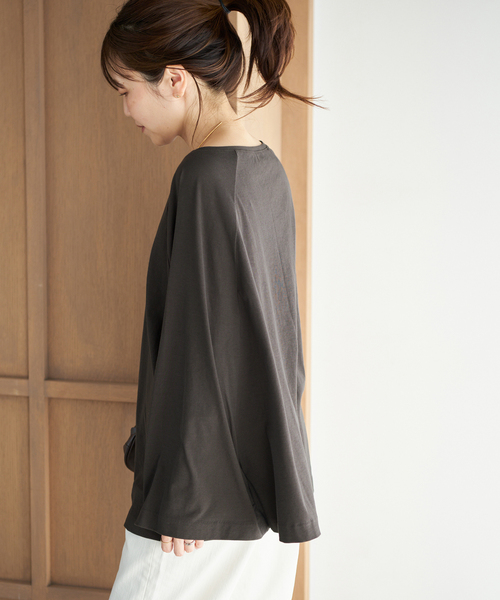 plage（プラージュ）の「Poncho TEEシャツ（Tシャツ/カットソー・レディース・チャコールグレー/ホワイト・FREE）」の9枚目の写真