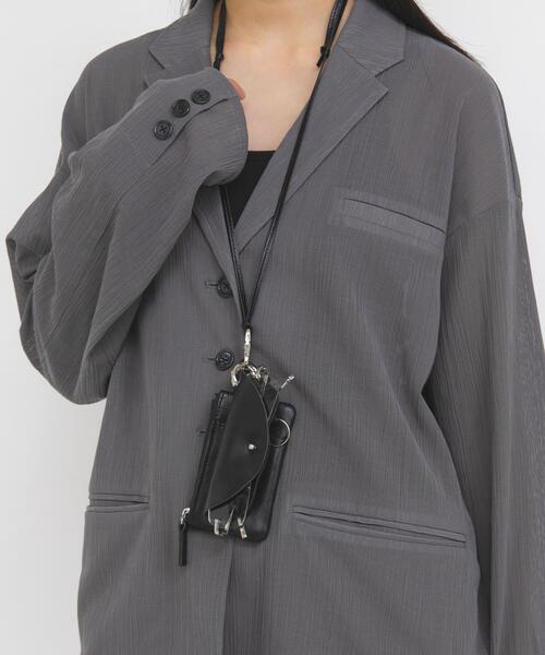 KBF（ケイビーエフ）の「マルチポーチネックショルダー2（ショルダーバッグ・レディース・ダークブラウン・ONE）」の3枚目の写真