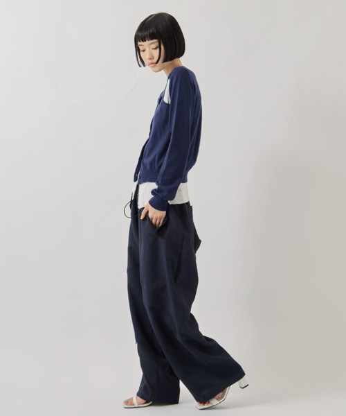 AKANE UTSUNOMIYA（アカネウツノミヤ）の「【AKANE UTSUNOMIYA/アカネウツノミヤ】SAP-FK02-1001/肩開きニットカーディガン（カーディガン/ボレロ・レディース・グレー/ネイビー・FREE）」の10枚目の写真