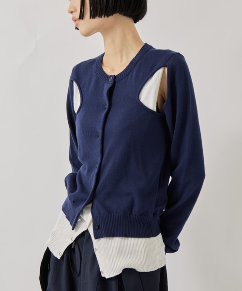 AKANE UTSUNOMIYA（アカネウツノミヤ）の「【AKANE UTSUNOMIYA/アカネウツノミヤ】SAP-FK02-1001/肩開きニットカーディガン（カーディガン/ボレロ・レディース・グレー/ネイビー・FREE）」の9枚目の写真