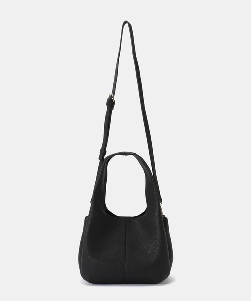 B.C STOCK（ベーセーストック）の「ポーチ付きスクエアバッグ（ショルダーバッグ・レディース・ブラック/シルバー/ベージュ・FREE）」の15枚目の写真