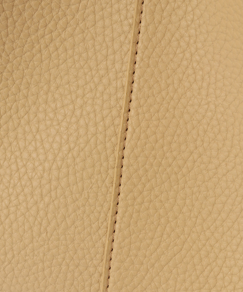 B.C STOCK（ベーセーストック）の「ポーチ付きスクエアバッグ（ショルダーバッグ・レディース・ブラック/シルバー/ベージュ・FREE）」の18枚目の写真