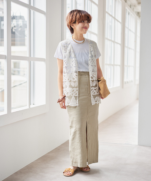 Spick & Span（スピックアンドスパン）の「《新色有り / 追加》コードエンブロイダリーチュールベスト（ベスト・レディース・ブラック/ホワイト・FREE）」の4枚目の写真