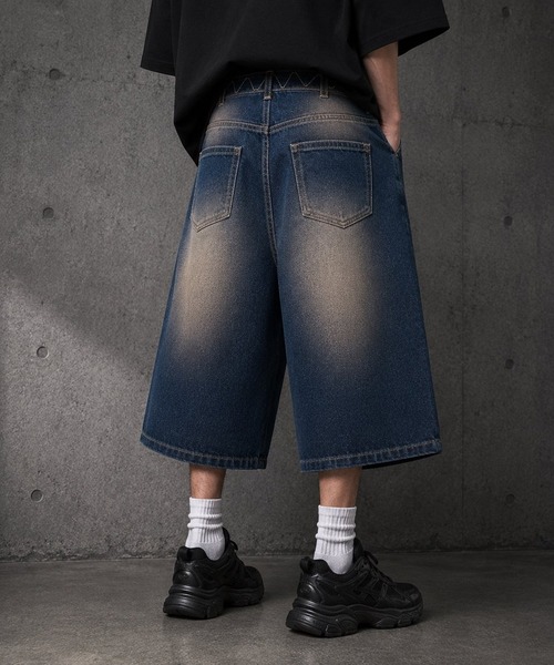 ８(eight)（エイト）の「加工デニムワイドショーツ（デニムパンツ・メンズ・ネイビー/ブルー/グレー・LARGE/MEDIUM/SMALL）」の6枚目の写真