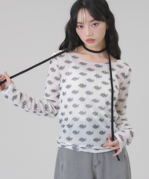 apres jour mignon(アプレジュールミニョン)の「タイ付きシアープリントトップス(Tシャツ/カットソー・レディース・オフホワイト/ブラック・フリー/LARGE)」の9枚目の写真