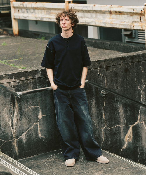 417 EDIFICE(フォーワンセブンエディフィス)の「トーナルステッチ ヘンリーネックTシャツ(Tシャツ/カットソー・メンズ・アイボリー/ブラック/ホワイト・LARGE/MEDIUM)」の5枚目の写真