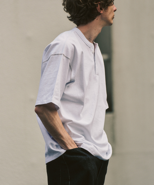 417 EDIFICE(フォーワンセブンエディフィス)の「トーナルステッチ ヘンリーネックTシャツ(Tシャツ/カットソー・メンズ・アイボリー/ブラック/ホワイト・LARGE/MEDIUM)」の20枚目の写真