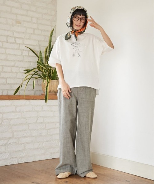 LBC(エルビーシー)の「GirlプリントビッグTシャツ(Tシャツ/カットソー・レディース・ベージュ/その他1/チャコール/ホワイト・M)」の16枚目の写真