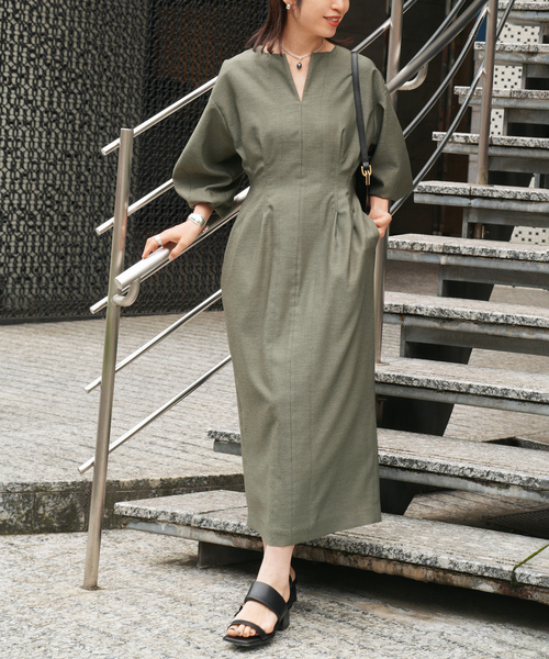 VERMEIL par iena(ヴェルメイユパーイエナ)の「《一部WEB限定》FLAXASA jewel ox ウエストシェイプワンピース(ワンピース・レディース・ネイビー/ブラウン/カーキ・40/38/36)」の2枚目の写真