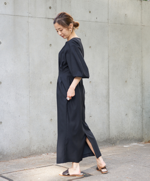 VERMEIL par iena(ヴェルメイユパーイエナ)の「《一部WEB限定》FLAXASA jewel ox ウエストシェイプワンピース(ワンピース・レディース・ネイビー/ブラウン/カーキ・40/38/36)」の22枚目の写真