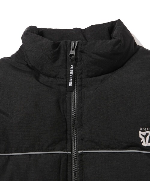 YESEYESEE（イエスアイシー）の「【YESEYESEE/イエスアイシー】Iconic Down Jacket（ダウンジャケット/コート・メンズ・ブラック・L/M）」の12枚目の写真