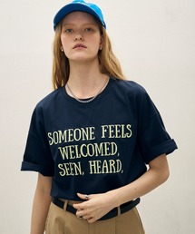 メッセージ刺繍 ロゴTシャツ