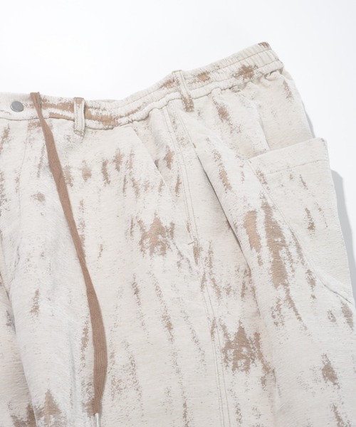 SUPERTHANKS(スーパーサンクス)の「<ダメージ加工>ジャガード素材サイドタックワイドパンツDamage jacquard side-tuck wide trousers(その他パンツ・メンズ・アイボリー・L/M/S)」の10枚目の写真