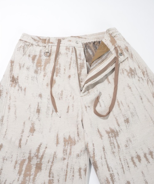 SUPERTHANKS(スーパーサンクス)の「<ダメージ加工>ジャガード素材サイドタックワイドパンツDamage jacquard side-tuck wide trousers(その他パンツ・メンズ・アイボリー・L/M/S)」の9枚目の写真
